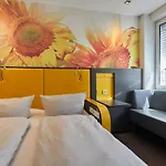 Buddy Hotel